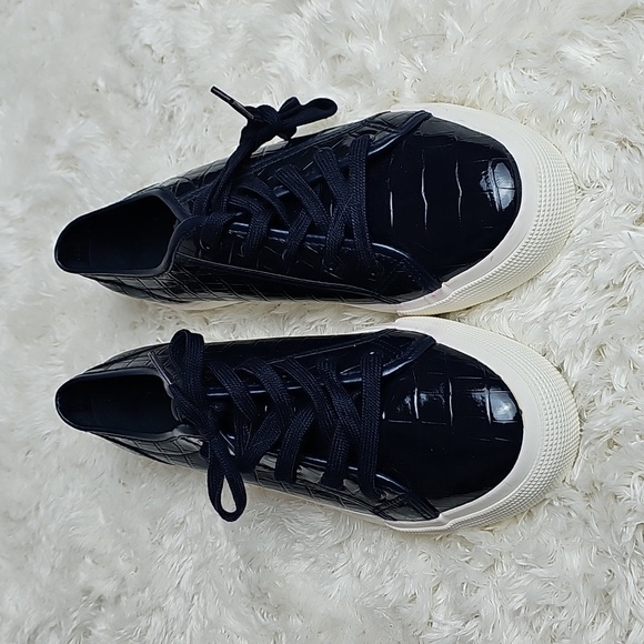 Justfab First-timer Platform Sneaker - Picture 3 of 8